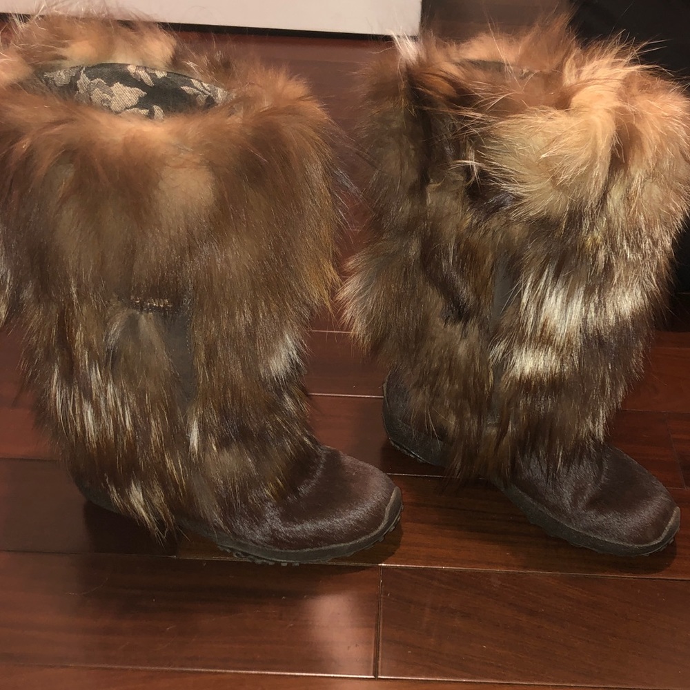 Fur after ski boots